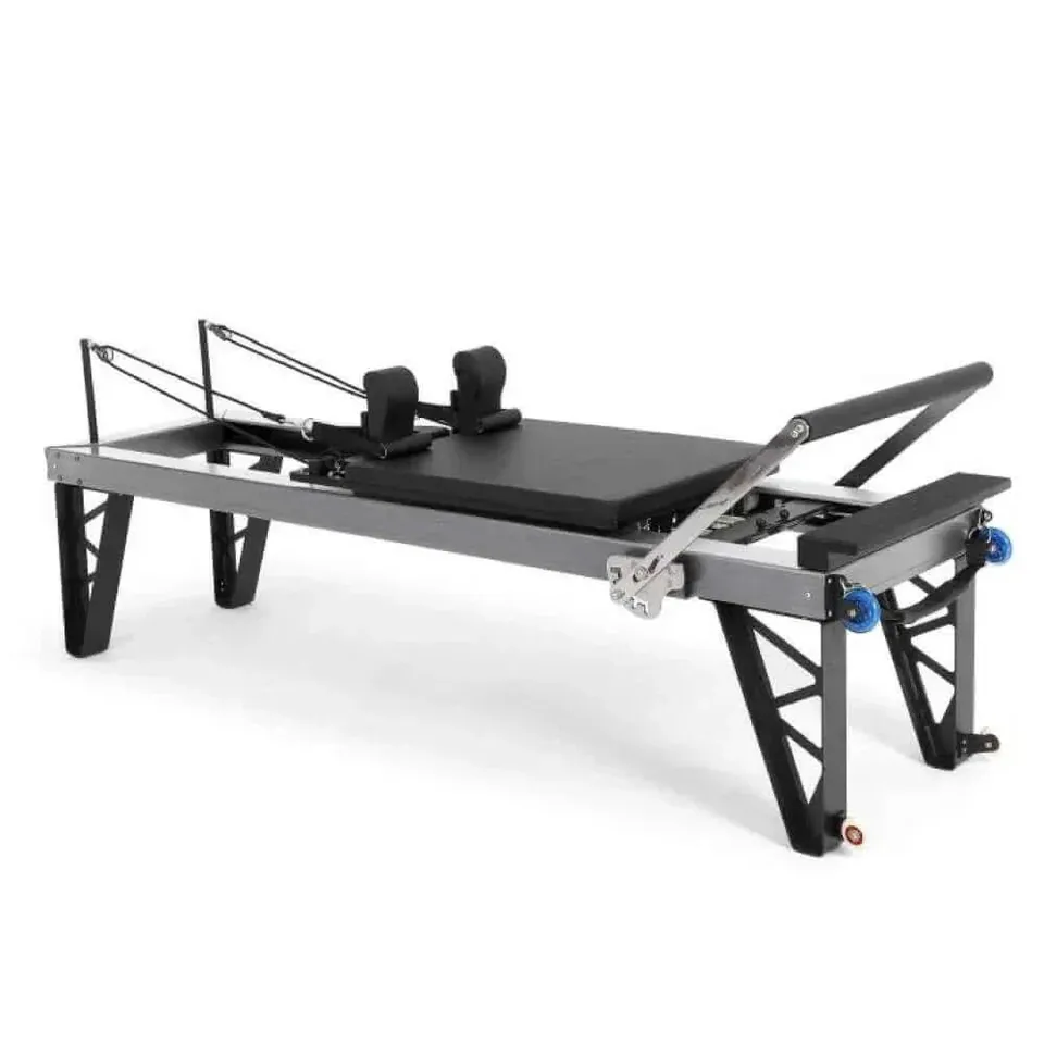 Reformer Pilates en aluminium empilable Delta, vue 3