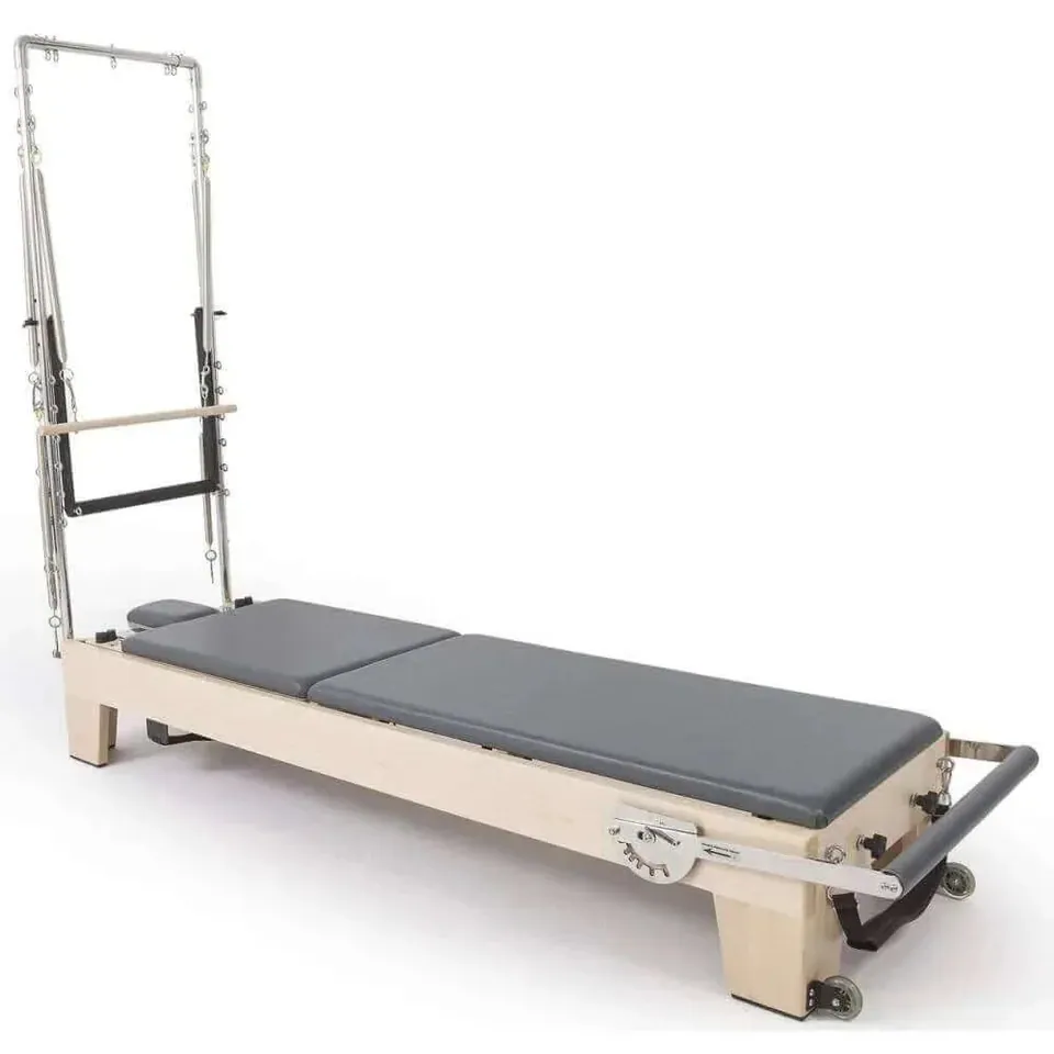 Reformer Pilates en bois avec tour empilable Horizon, vue 2
