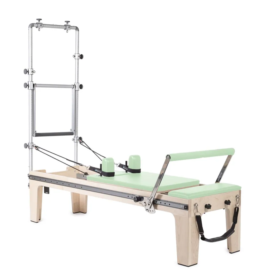Reformer Pilates en érable avec tour Doline, vue 6