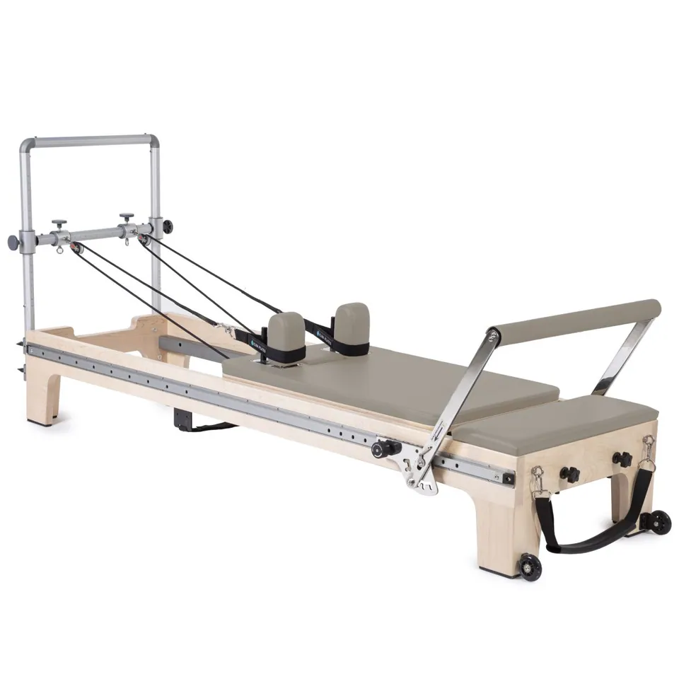 Reformer Pilates en érable avec mini tour Marée, vue 3