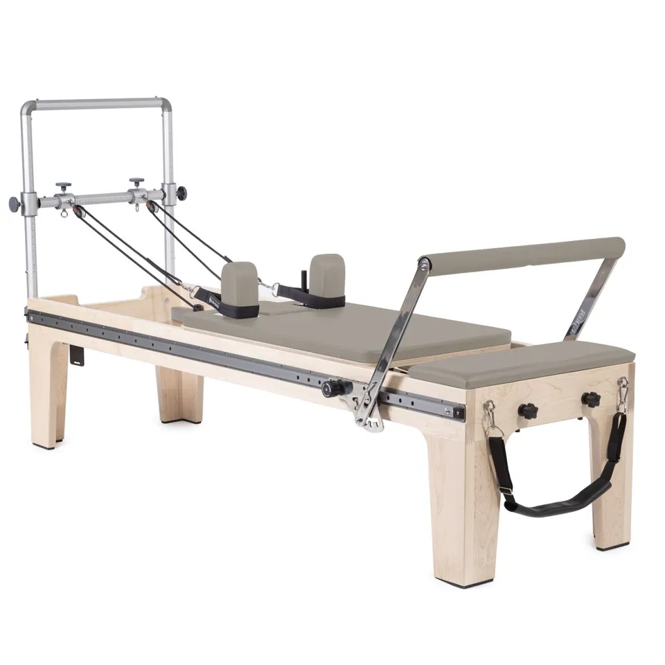 Reformer Pilates surélevé avec mini-tour Mistral, vue 3